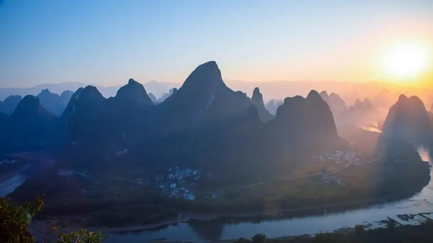 科技高端绿色